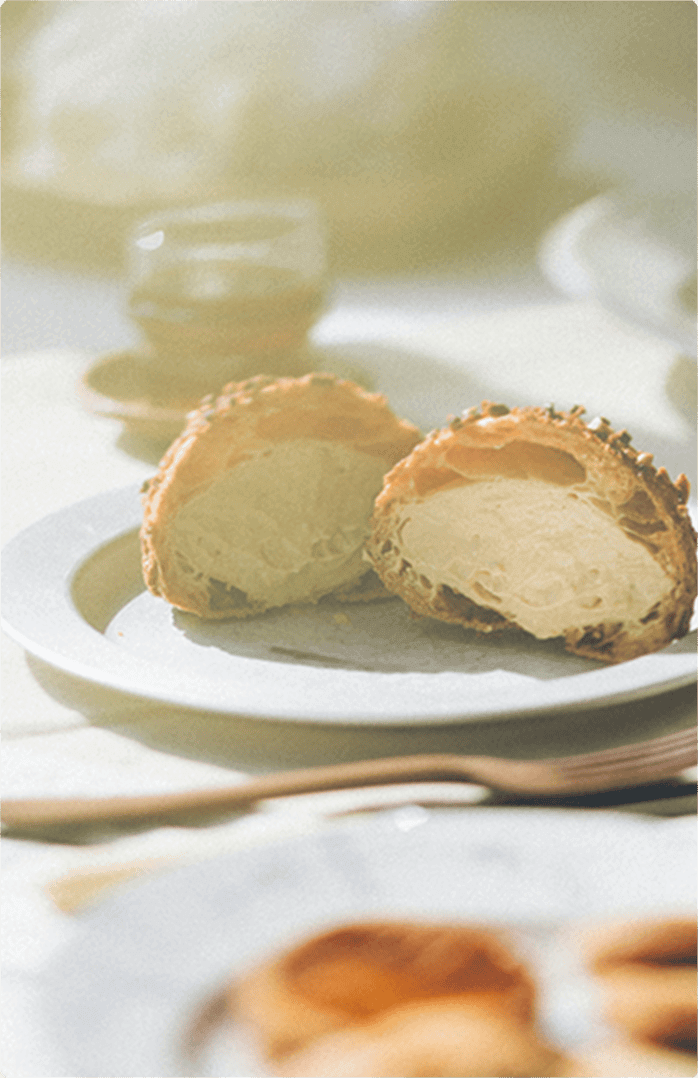 窯焼きキャラメルシュークリーム / Choux à la crème caramel